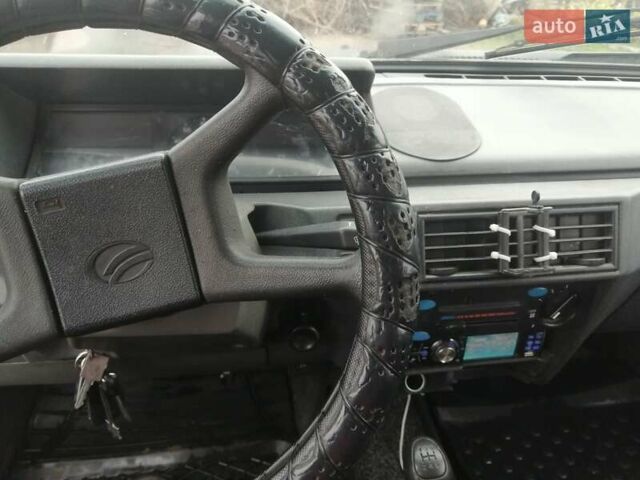 Зеленый ЗАЗ 1103 Славута, объемом двигателя 1.3 л и пробегом 142 тыс. км за 650 $, фото 6 на Automoto.ua