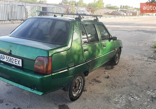 Зелений ЗАЗ 1103 Славута, об'ємом двигуна 1.2 л та пробігом 160 тис. км за 999 $, фото 3 на Automoto.ua