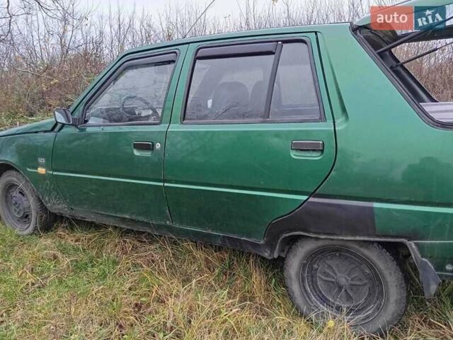 Зеленый ЗАЗ 1103 Славута, объемом двигателя 1.2 л и пробегом 251 тыс. км за 850 $, фото 3 на Automoto.ua