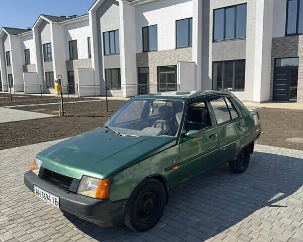 Зеленый ЗАЗ 1103 Славута, объемом двигателя 1.2 л и пробегом 200 тыс. км за 1000 $, фото 1 на Automoto.ua