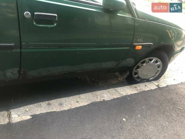 Зеленый ЗАЗ 1103 Славута, объемом двигателя 1.2 л и пробегом 150 тыс. км за 767 $, фото 3 на Automoto.ua