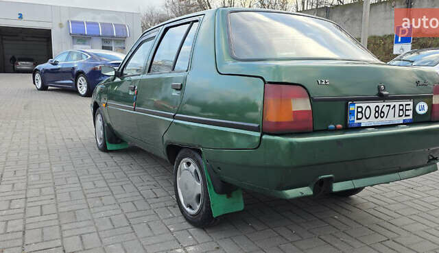 Зеленый ЗАЗ 1103 Славута, объемом двигателя 1.2 л и пробегом 122 тыс. км за 1100 $, фото 16 на Automoto.ua