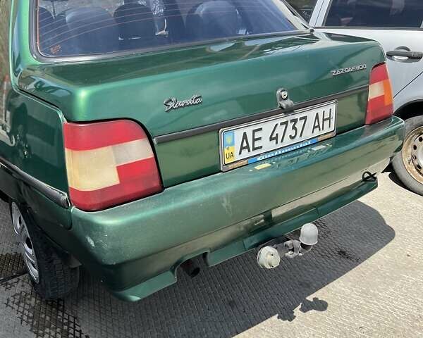 Зеленый ЗАЗ 1103 Славута, объемом двигателя 0 л и пробегом 160 тыс. км за 1100 $, фото 5 на Automoto.ua
