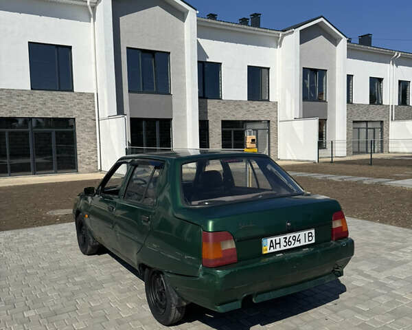 Зеленый ЗАЗ 1103 Славута, объемом двигателя 1.2 л и пробегом 200 тыс. км за 1000 $, фото 7 на Automoto.ua