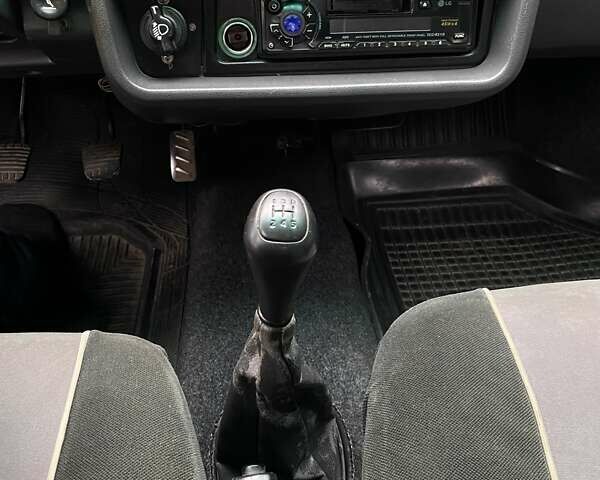 Зелений ЗАЗ 1103 Славута, об'ємом двигуна 1.2 л та пробігом 83 тис. км за 1300 $, фото 12 на Automoto.ua