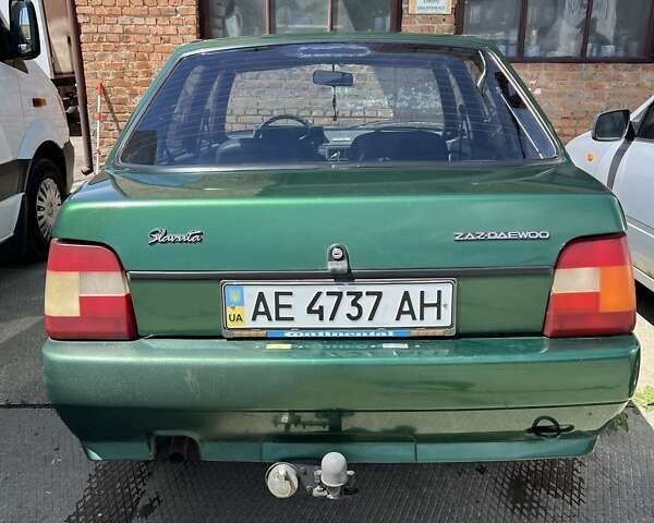 Зеленый ЗАЗ 1103 Славута, объемом двигателя 0 л и пробегом 160 тыс. км за 1100 $, фото 2 на Automoto.ua