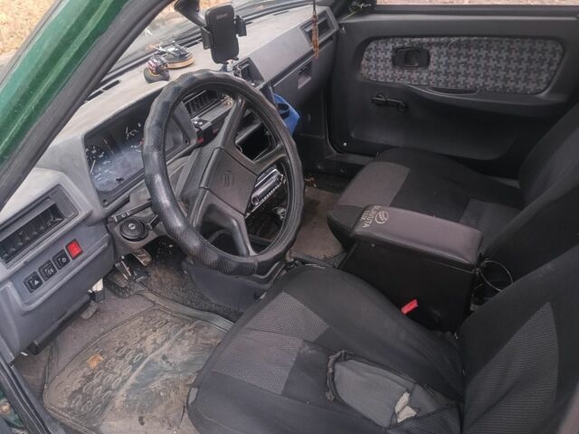 Зеленый ЗАЗ 1103 Славута, объемом двигателя 1.2 л и пробегом 69 тыс. км за 750 $, фото 4 на Automoto.ua