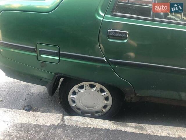 Зеленый ЗАЗ 1103 Славута, объемом двигателя 1.2 л и пробегом 150 тыс. км за 767 $, фото 4 на Automoto.ua