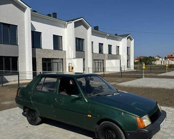 Зеленый ЗАЗ 1103 Славута, объемом двигателя 1.2 л и пробегом 200 тыс. км за 1000 $, фото 3 на Automoto.ua