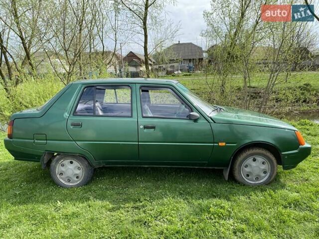 Зелений ЗАЗ 1103 Славута, об'ємом двигуна 1.2 л та пробігом 83 тис. км за 1300 $, фото 1 на Automoto.ua