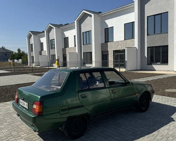 Зеленый ЗАЗ 1103 Славута, объемом двигателя 1.2 л и пробегом 200 тыс. км за 1000 $, фото 6 на Automoto.ua