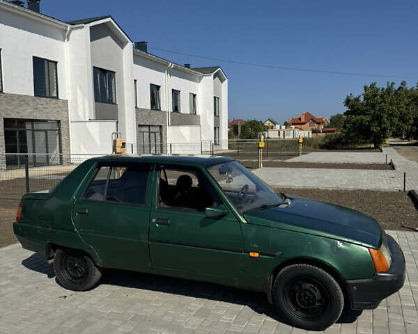 Зеленый ЗАЗ 1103 Славута, объемом двигателя 1.2 л и пробегом 200 тыс. км за 1000 $, фото 4 на Automoto.ua