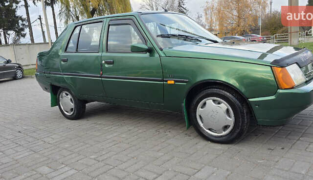 Зеленый ЗАЗ 1103 Славута, объемом двигателя 1.2 л и пробегом 122 тыс. км за 1100 $, фото 9 на Automoto.ua