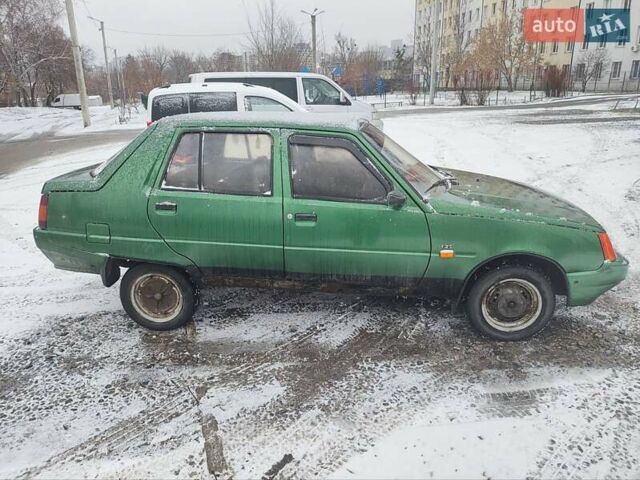 Зелений ЗАЗ 1103 Славута, об'ємом двигуна 1.2 л та пробігом 190 тис. км за 650 $, фото 2 на Automoto.ua