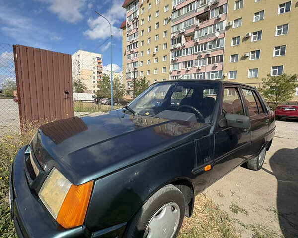 Зеленый ЗАЗ 1103 Славута, объемом двигателя 1.3 л и пробегом 258 тыс. км за 1450 $, фото 14 на Automoto.ua