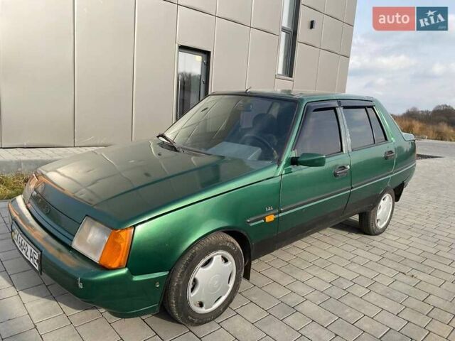 Зеленый ЗАЗ 1103 Славута, объемом двигателя 1.2 л и пробегом 199 тыс. км за 999 $, фото 2 на Automoto.ua