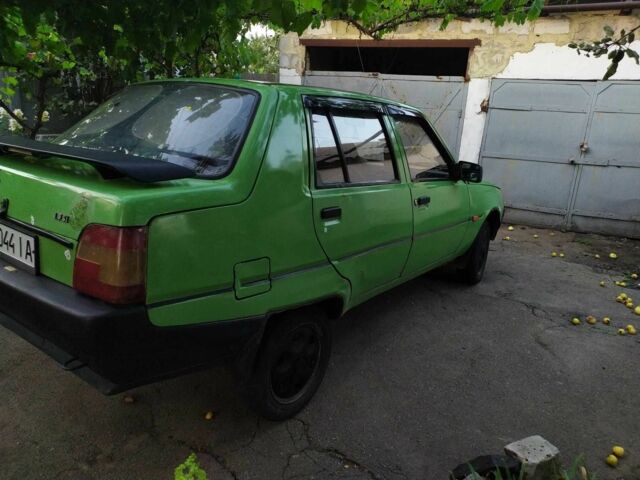 Зеленый ЗАЗ 1103 Славута, объемом двигателя 1.2 л и пробегом 100 тыс. км за 596 $, фото 6 на Automoto.ua