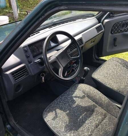 Зелений ЗАЗ 1103 Славута, об'ємом двигуна 1.2 л та пробігом 100 тис. км за 990 $, фото 2 на Automoto.ua