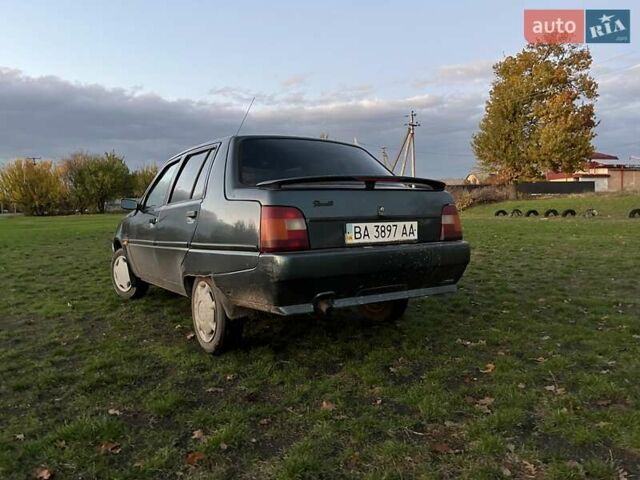 ЗАЗ 1103 Славута 2004 в Кропивницком (Кировограде) на Automoto.ua Зеленый ЗАЗ 1103 Славута, объемом двигателя 1.3 л и пробегом 90 тыс. км за 1250 $, фото 3 на Automoto.ua