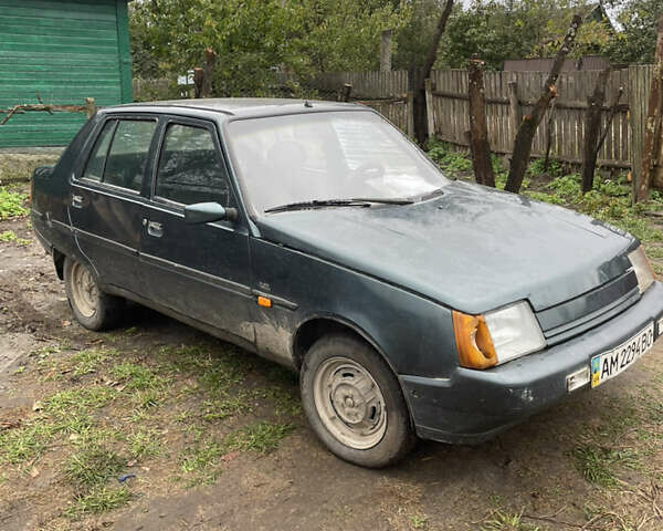 Зелений ЗАЗ 1103 Славута, об'ємом двигуна 1.2 л та пробігом 160 тис. км за 600 $, фото 1 на Automoto.ua