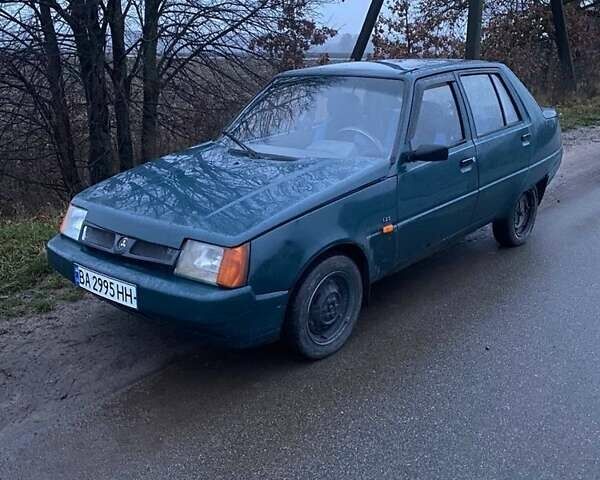 Зеленый ЗАЗ 1103 Славута, объемом двигателя 1.2 л и пробегом 182 тыс. км за 875 $, фото 9 на Automoto.ua