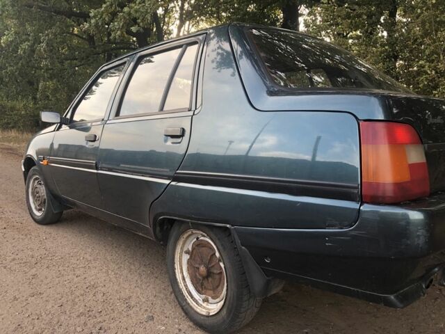 Зелений ЗАЗ 1103 Славута, об'ємом двигуна 1.2 л та пробігом 195 тис. км за 950 $, фото 9 на Automoto.ua