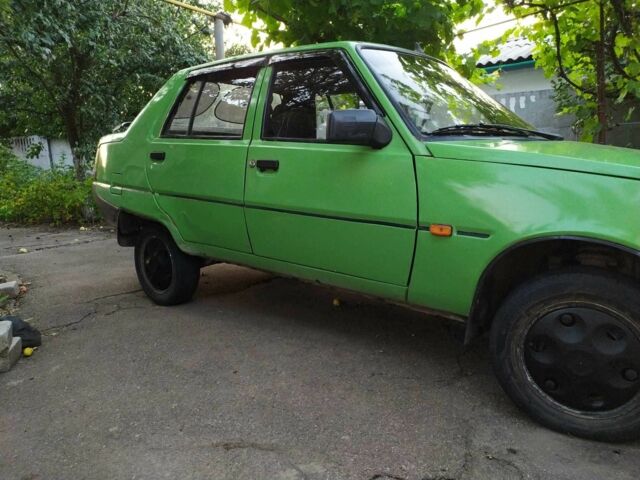 Зеленый ЗАЗ 1103 Славута, объемом двигателя 1.2 л и пробегом 100 тыс. км за 596 $, фото 8 на Automoto.ua