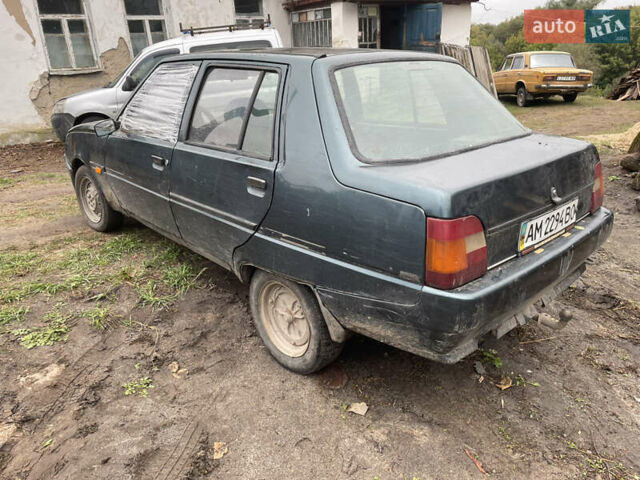 Зелений ЗАЗ 1103 Славута, об'ємом двигуна 1.2 л та пробігом 160 тис. км за 600 $, фото 2 на Automoto.ua