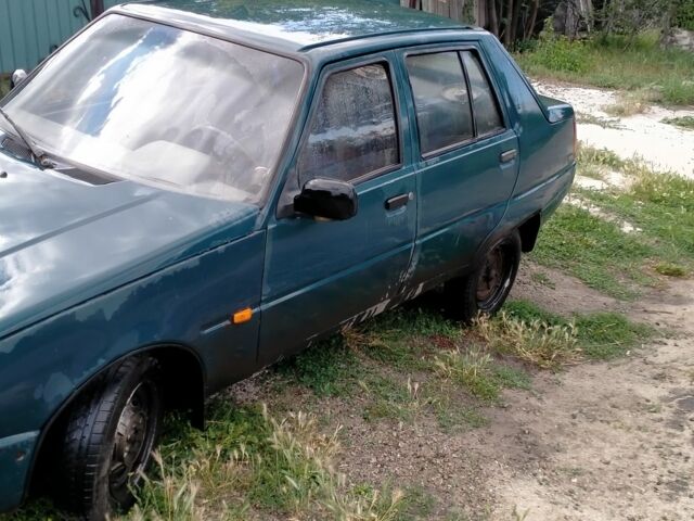 Зеленый ЗАЗ 1103 Славута, объемом двигателя 1.2 л и пробегом 400 тыс. км за 482 $, фото 2 на Automoto.ua