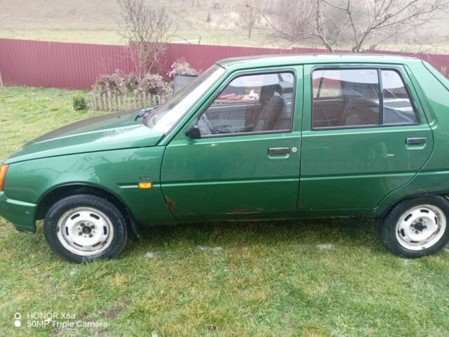 Зеленый ЗАЗ 1103 Славута, объемом двигателя 1.2 л и пробегом 110 тыс. км за 948 $, фото 7 на Automoto.ua