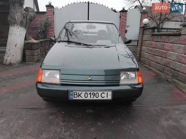 Зеленый ЗАЗ 1103 Славута, объемом двигателя 1.3 л и пробегом 140 тыс. км за 1100 $, фото 3 на Automoto.ua