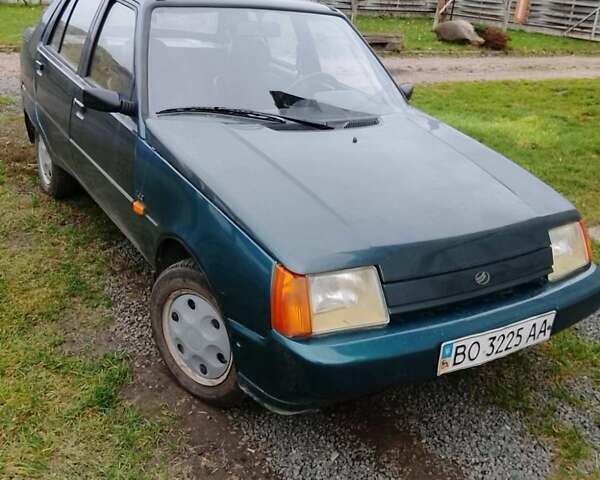 Зеленый ЗАЗ 1103 Славута, объемом двигателя 1.2 л и пробегом 100 тыс. км за 1250 $, фото 5 на Automoto.ua