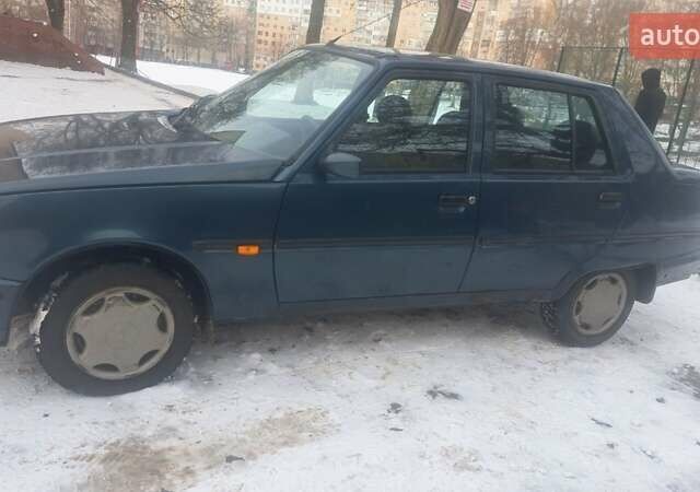 Зеленый ЗАЗ 1103 Славута, объемом двигателя 1.2 л и пробегом 52 тыс. км за 1500 $, фото 2 на Automoto.ua