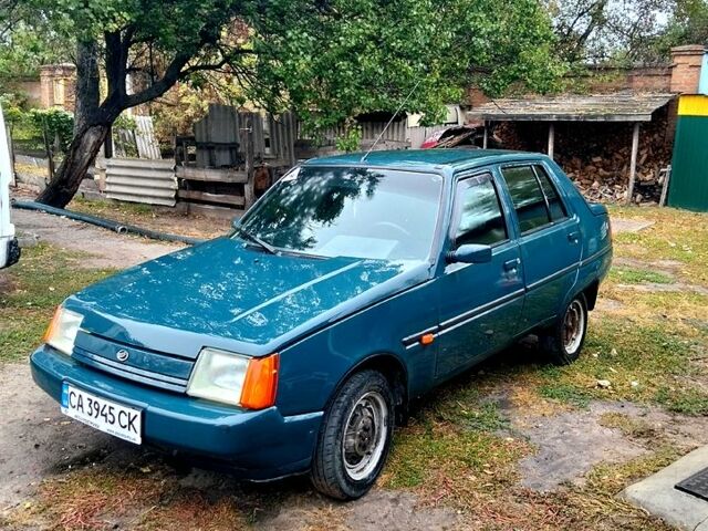 Зеленый ЗАЗ 1103 Славута, объемом двигателя 1.2 л и пробегом 110 тыс. км за 1000 $, фото 1 на Automoto.ua