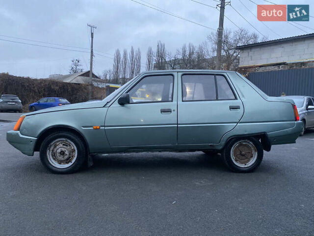 Зеленый ЗАЗ 1103 Славута, объемом двигателя 1.2 л и пробегом 100 тыс. км за 650 $, фото 5 на Automoto.ua