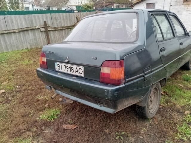 Зеленый ЗАЗ 1103 Славута, объемом двигателя 0 л и пробегом 60 тыс. км за 450 $, фото 2 на Automoto.ua