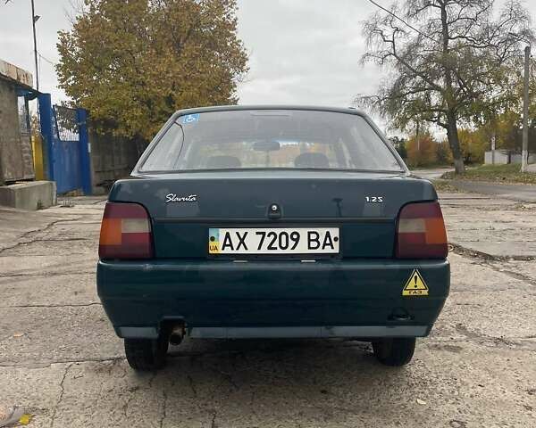 Зеленый ЗАЗ 1103 Славута, объемом двигателя 1.2 л и пробегом 122 тыс. км за 1300 $, фото 1 на Automoto.ua