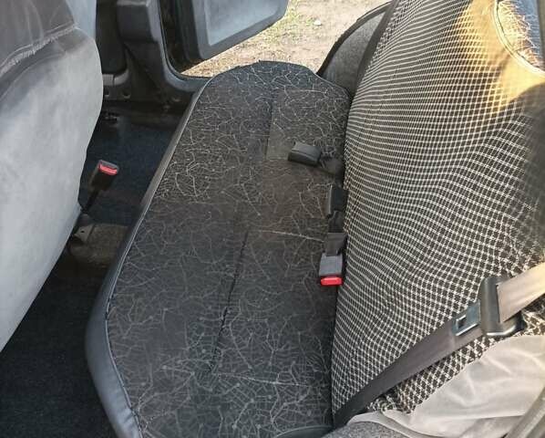 Зеленый ЗАЗ 1103 Славута, объемом двигателя 1.2 л и пробегом 170 тыс. км за 900 $, фото 6 на Automoto.ua