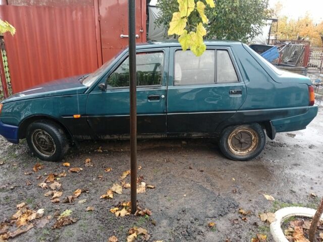 Зеленый ЗАЗ 1103 Славута, объемом двигателя 0 л и пробегом 150 тыс. км за 238 $, фото 1 на Automoto.ua