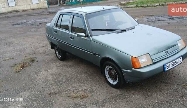 Зеленый ЗАЗ 1103 Славута, объемом двигателя 1.2 л и пробегом 300 тыс. км за 684 $, фото 1 на Automoto.ua