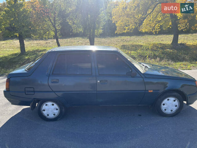 Зелений ЗАЗ 1103 Славута, об'ємом двигуна 1.2 л та пробігом 125 тис. км за 1150 $, фото 4 на Automoto.ua