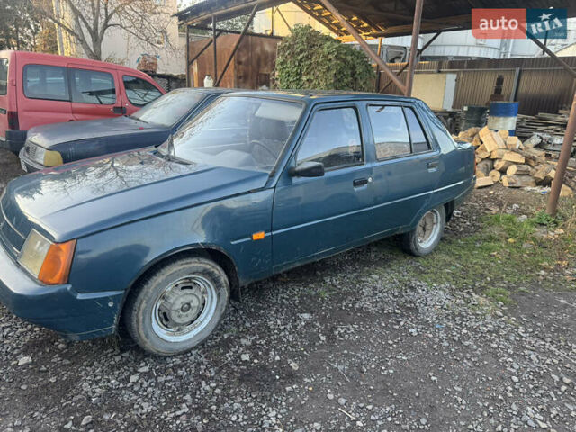 Зелений ЗАЗ 1103 Славута, об'ємом двигуна 1.2 л та пробігом 122 тис. км за 1200 $, фото 2 на Automoto.ua