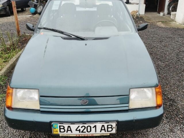 Зелений ЗАЗ 1103 Славута, об'ємом двигуна 1.2 л та пробігом 30 тис. км за 1650 $, фото 4 на Automoto.ua