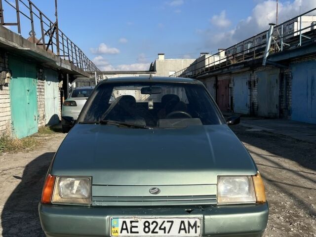 Зеленый ЗАЗ 1103 Славута, объемом двигателя 1.2 л и пробегом 200 тыс. км за 550 $, фото 1 на Automoto.ua