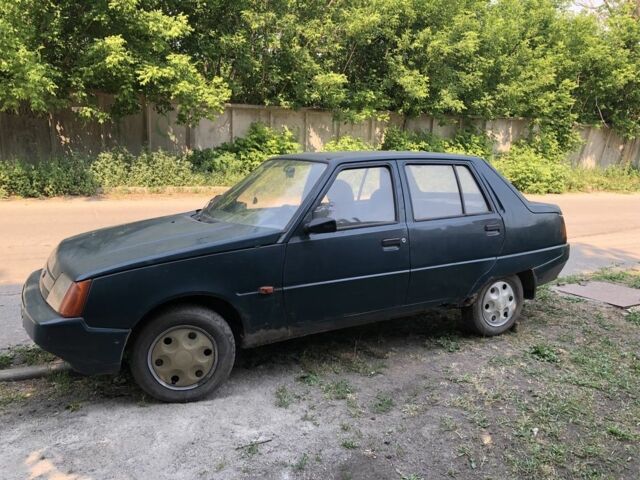 Зелений ЗАЗ 1103 Славута, об'ємом двигуна 0 л та пробігом 3 тис. км за 382 $, фото 2 на Automoto.ua