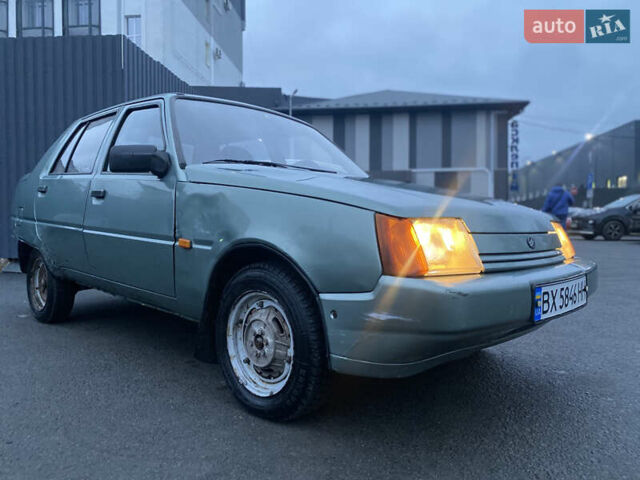 Зеленый ЗАЗ 1103 Славута, объемом двигателя 1.2 л и пробегом 100 тыс. км за 650 $, фото 2 на Automoto.ua