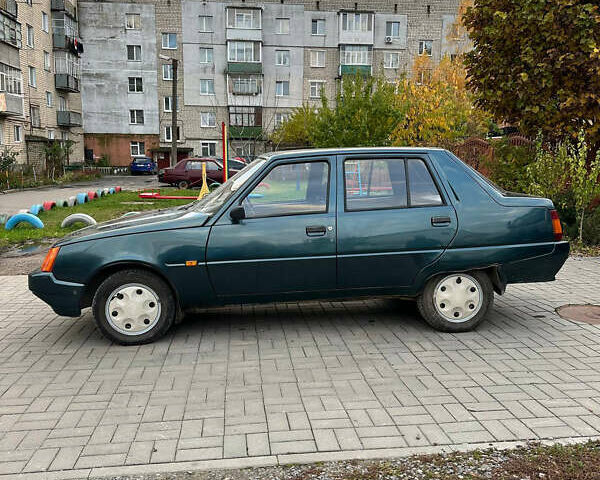 Зеленый ЗАЗ 1103 Славута, объемом двигателя 1.2 л и пробегом 53 тыс. км за 1199 $, фото 3 на Automoto.ua