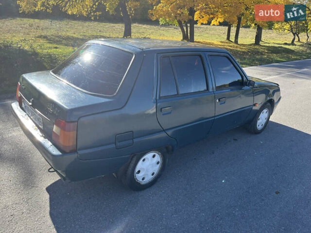 Зелений ЗАЗ 1103 Славута, об'ємом двигуна 1.2 л та пробігом 125 тис. км за 1150 $, фото 3 на Automoto.ua