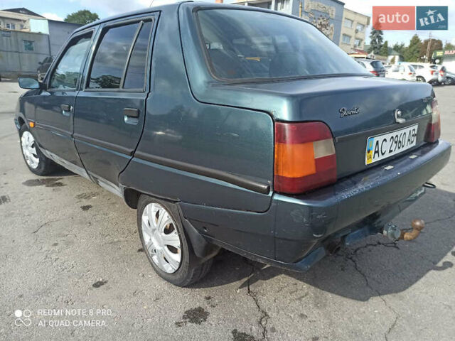 Зелений ЗАЗ 1103 Славута, об'ємом двигуна 1.2 л та пробігом 150 тис. км за 1100 $, фото 5 на Automoto.ua