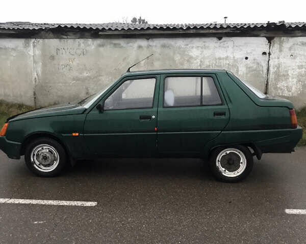 Зелений ЗАЗ 1103 Славута, об'ємом двигуна 1.2 л та пробігом 101 тис. км за 999 $, фото 1 на Automoto.ua